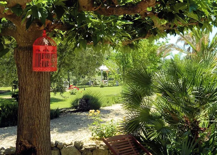 D'hotes Beziers La Noria 3*